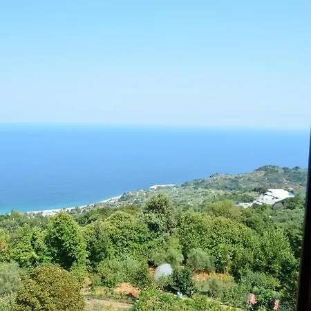 Sunray Luxury With Piano דירה זגורה