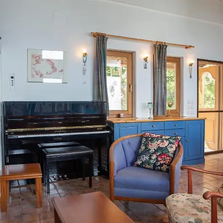 Sunray Luxury With Piano *